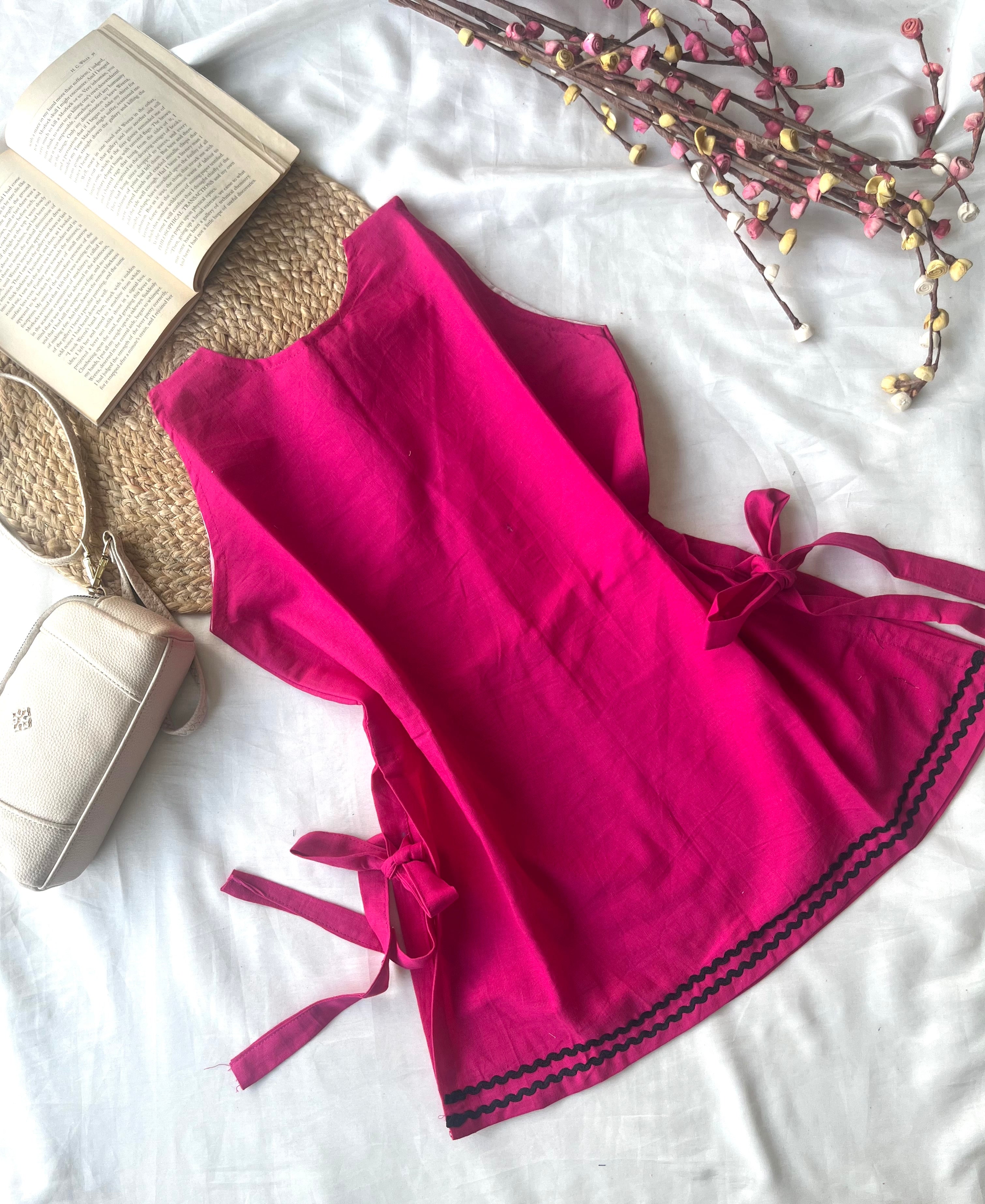 Shreya Halterneck Top