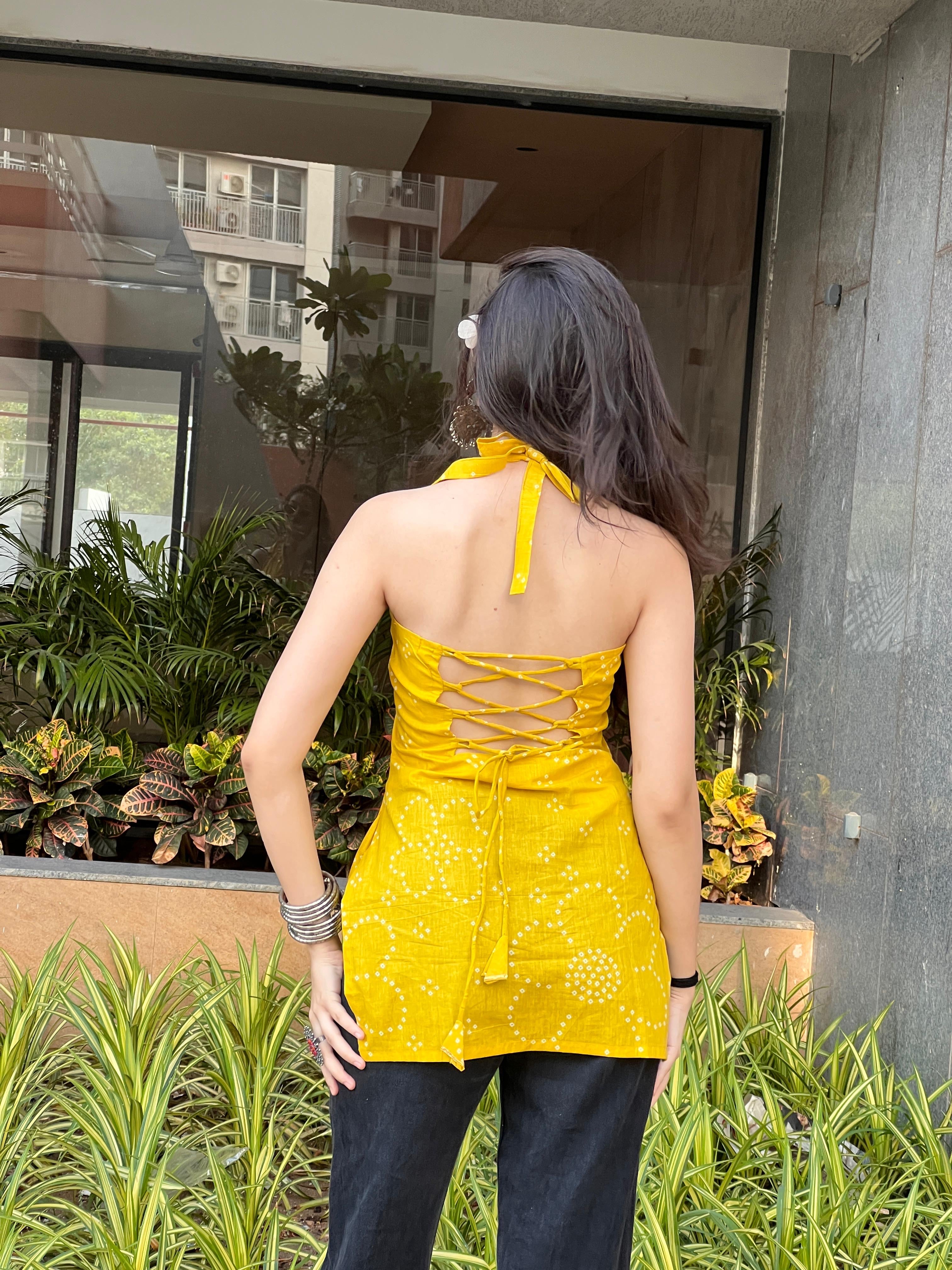 Garima padded a backless kurti