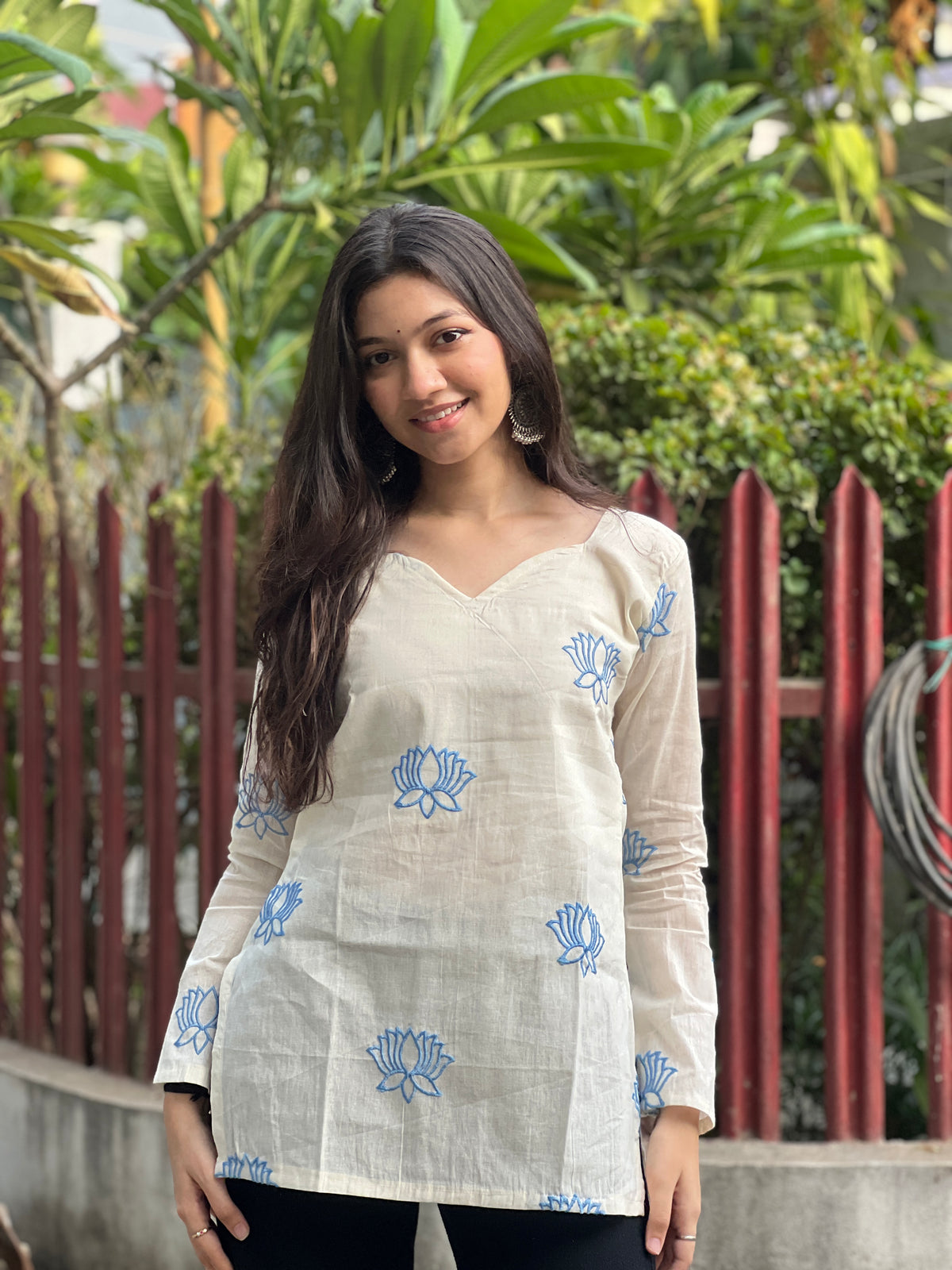 Aarohi Embroidery Kurti