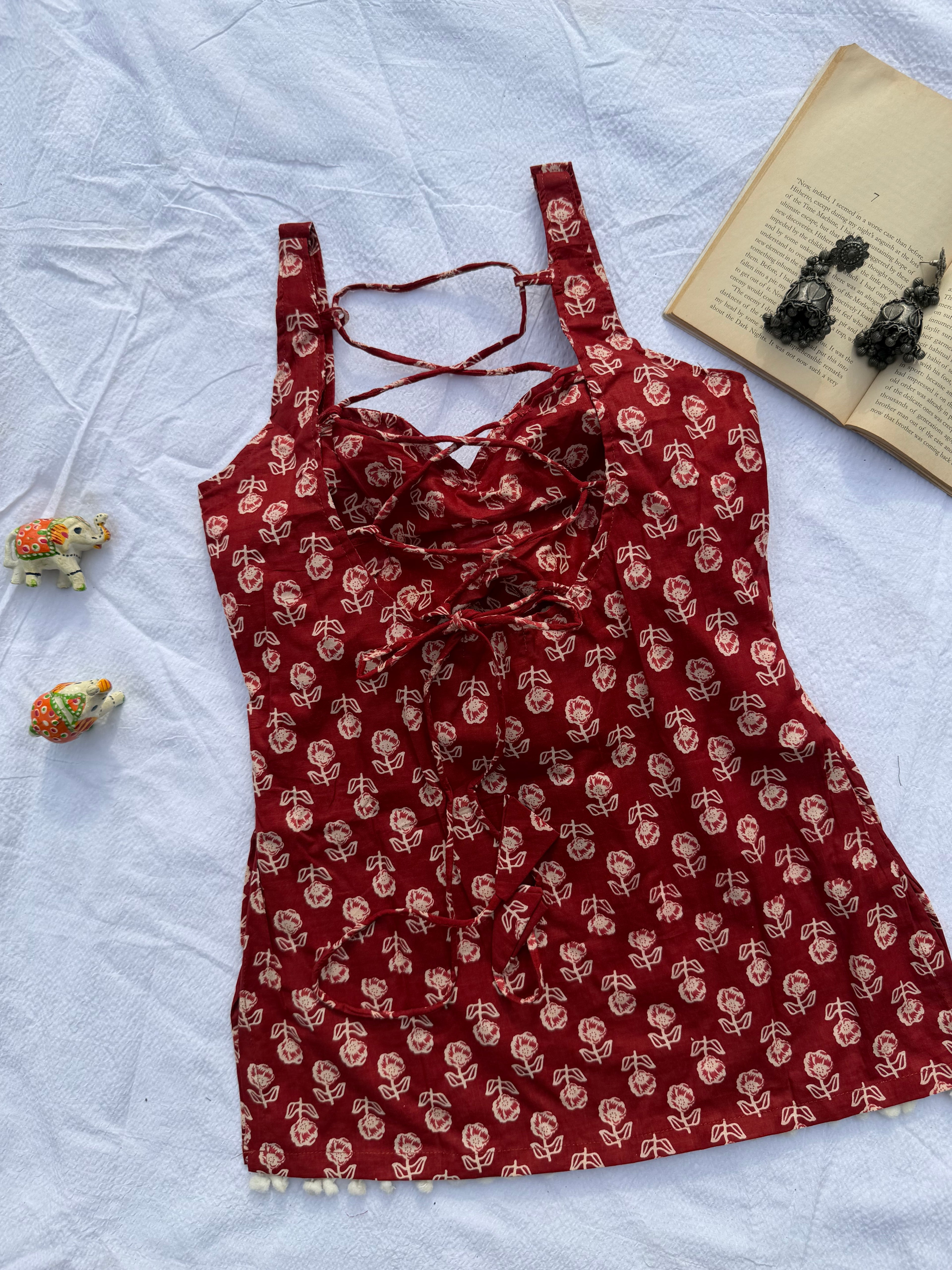 Vanya padded Backless padded kurti