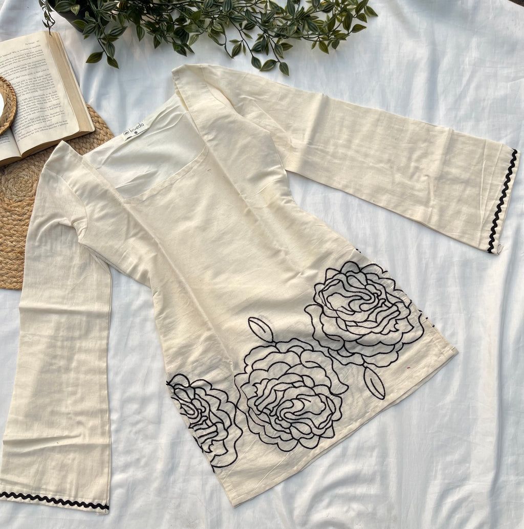 Sila Embroidery Kurti