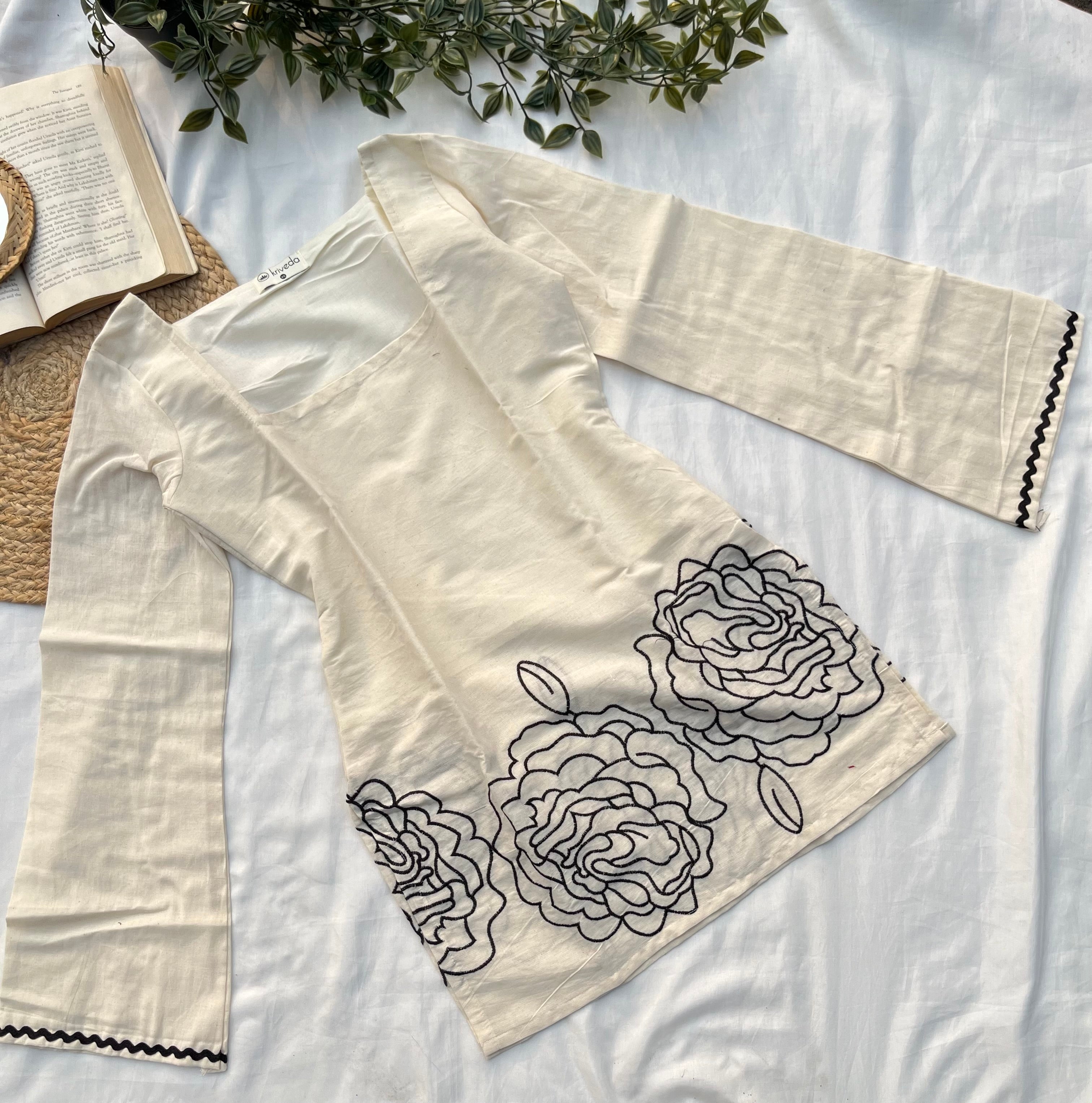 Sila Embroidery Kurti