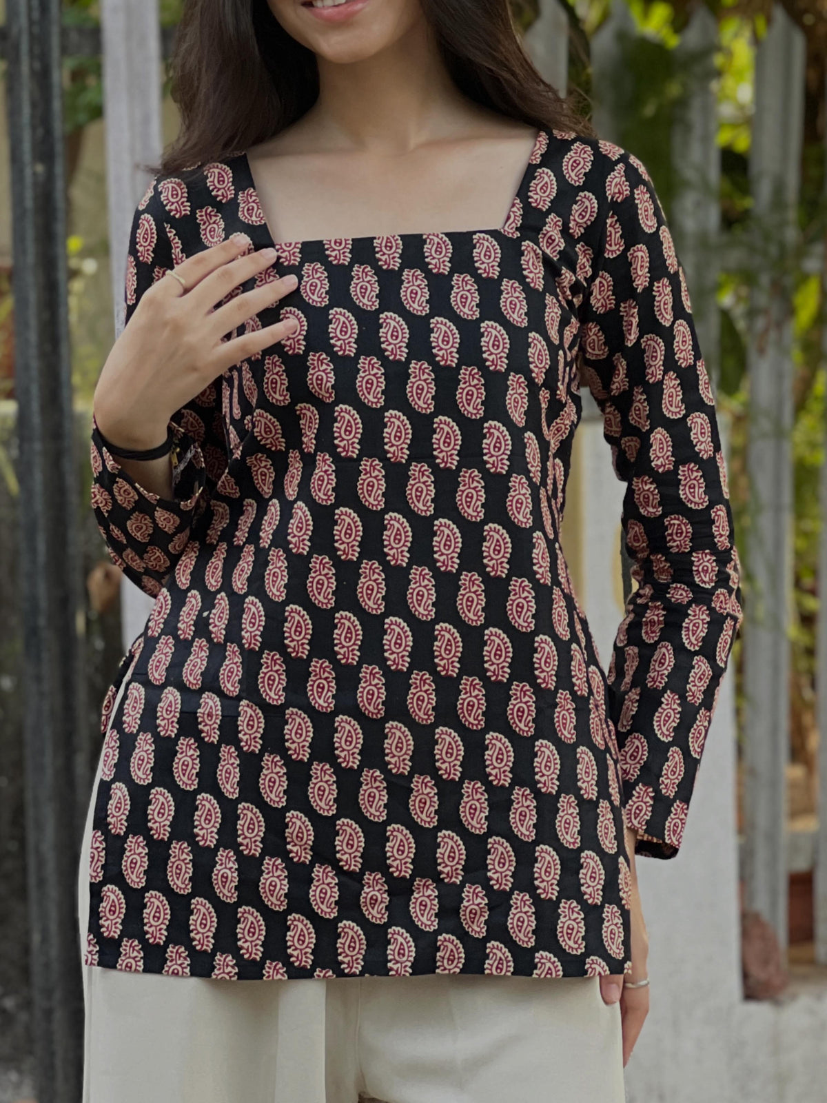 Arika Full Sleeve Kurti