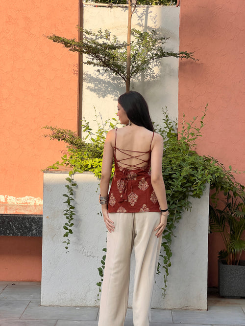 Aarzoo Noodel Strep Backless kurti