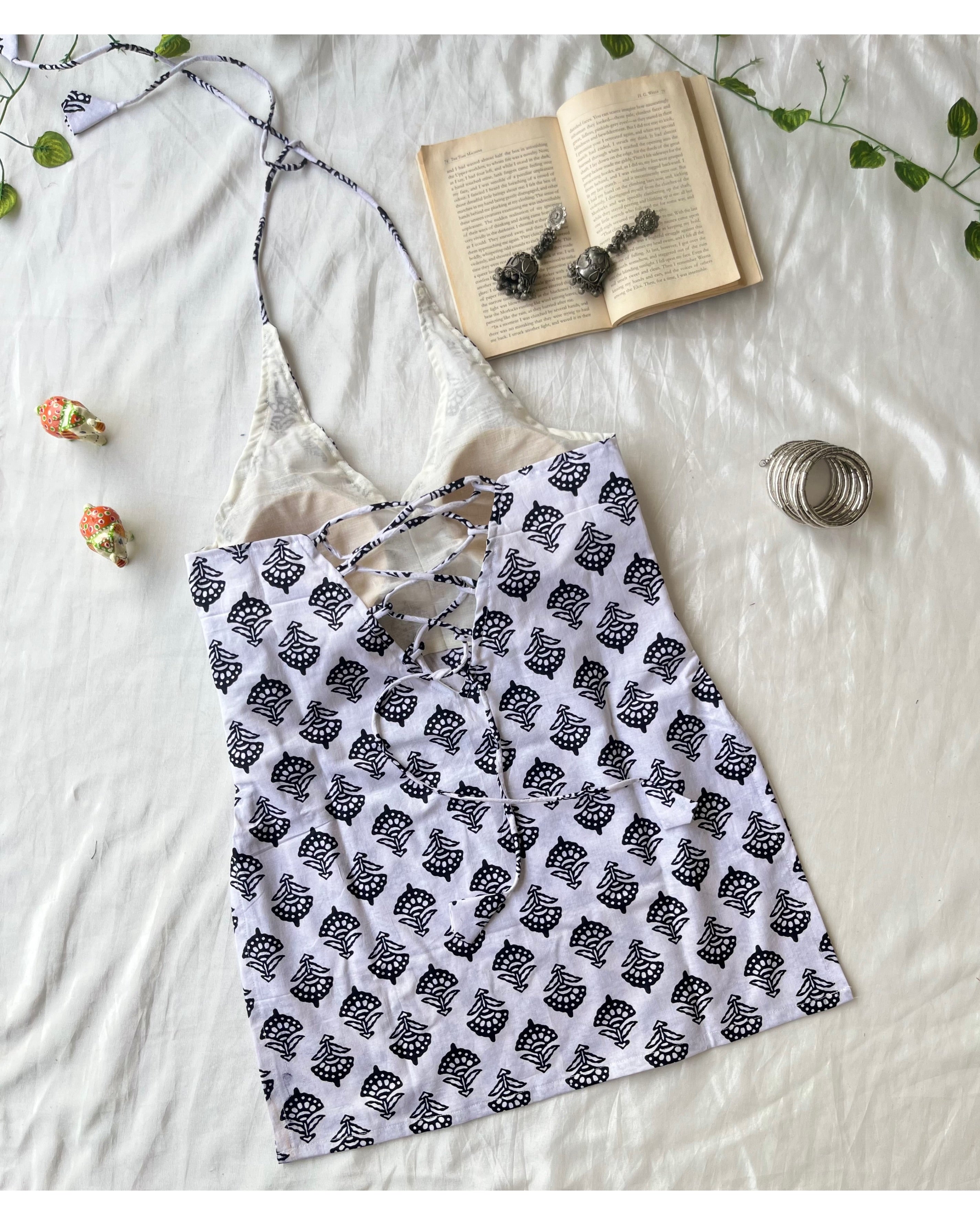 Shrushti padded kurti