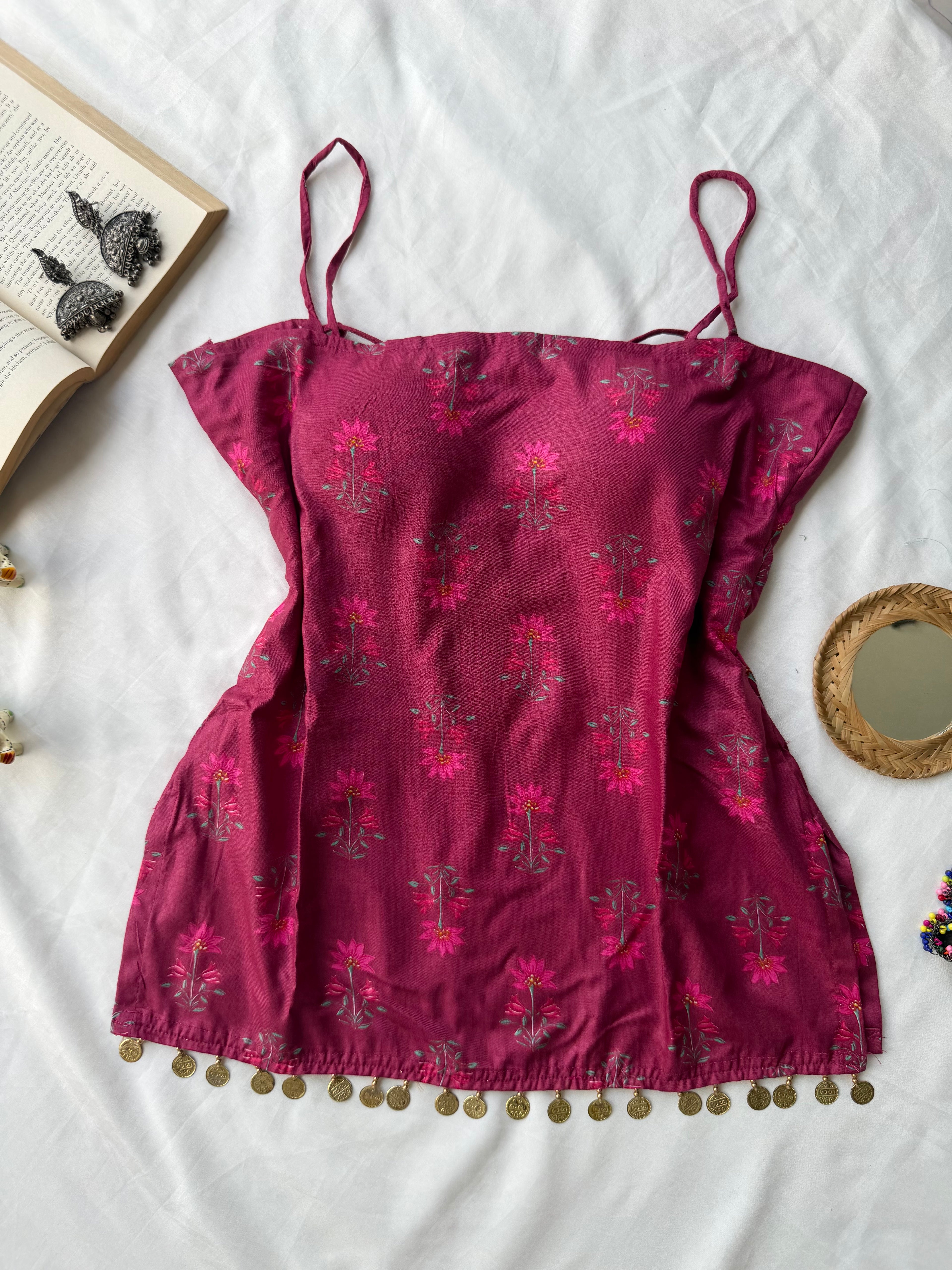 Ruhani backless padded kurti