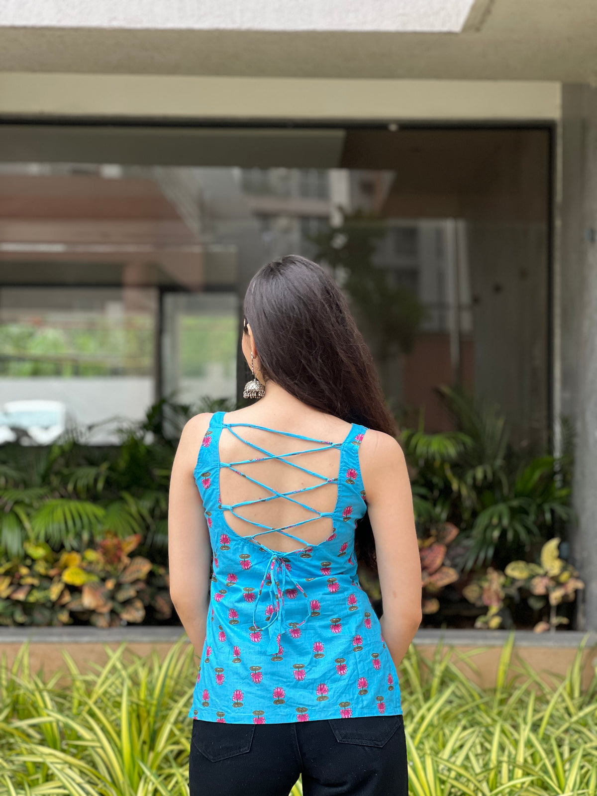 Meher backless padded kurti