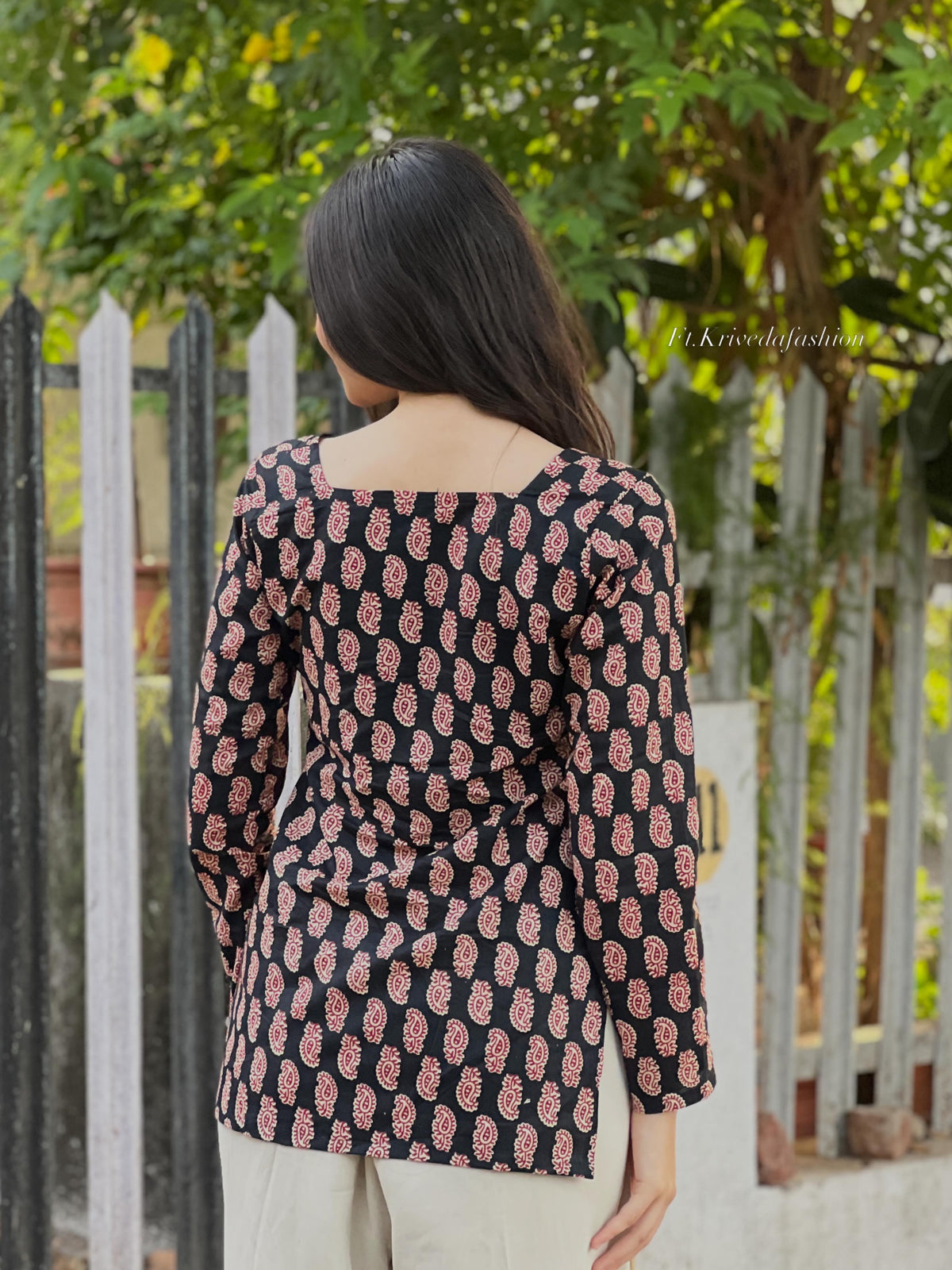 Arika Full Sleeve Kurti