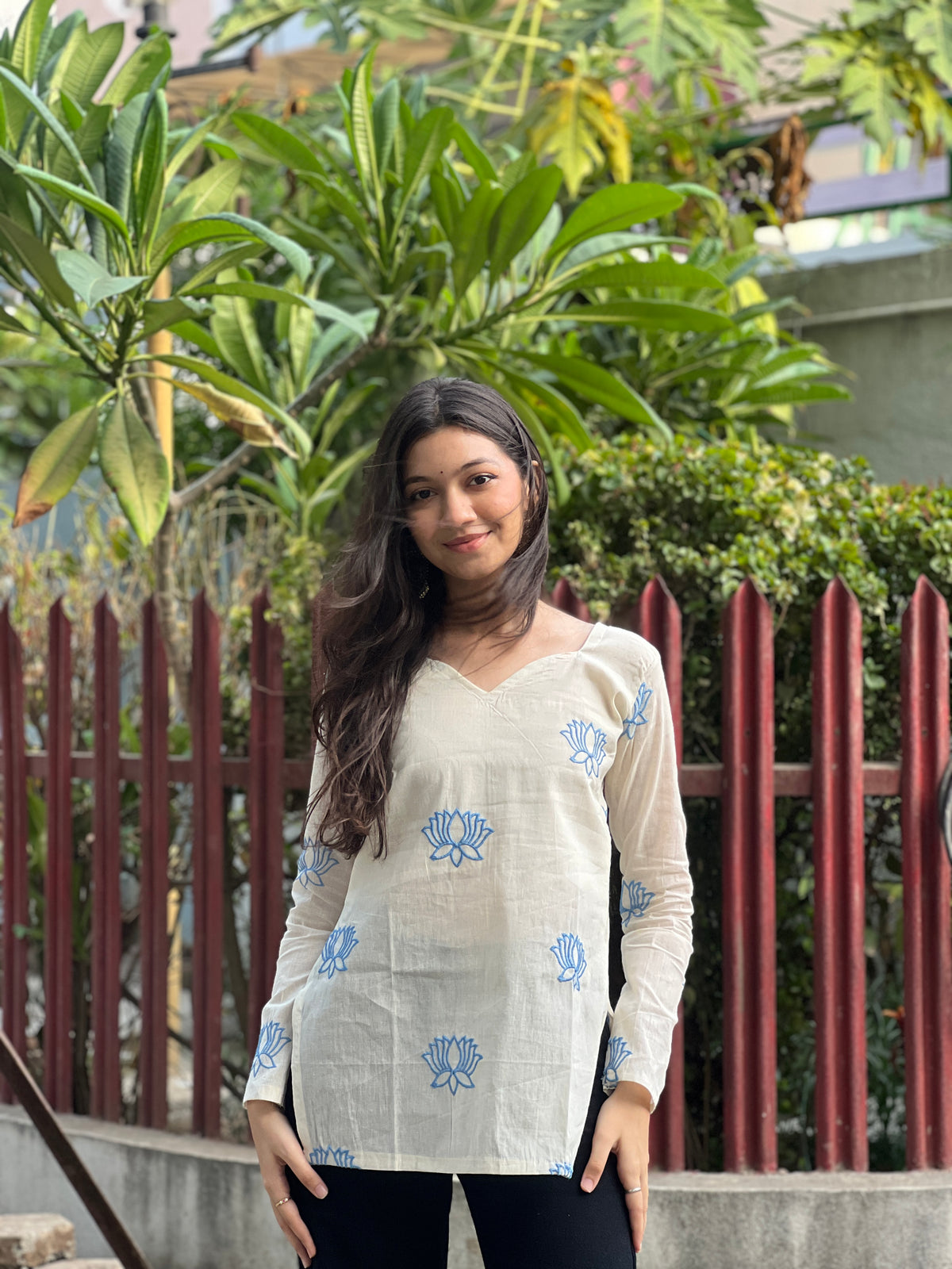 Aarohi Embroidery Kurti
