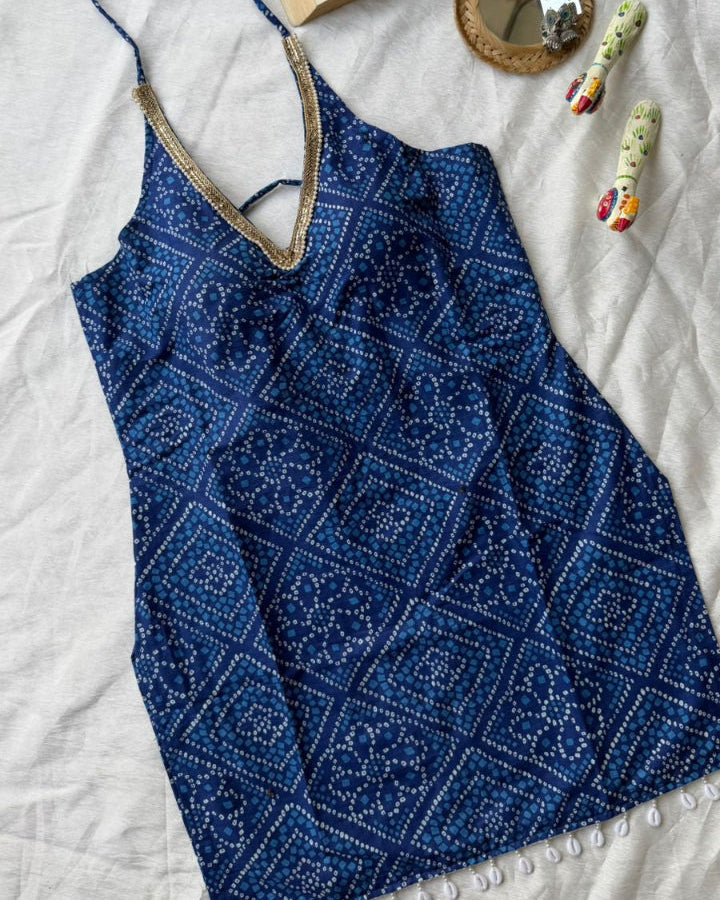 Sakshi Padded Halterneck Kurti