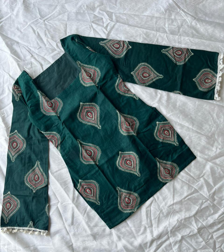 Gulzar Kurti