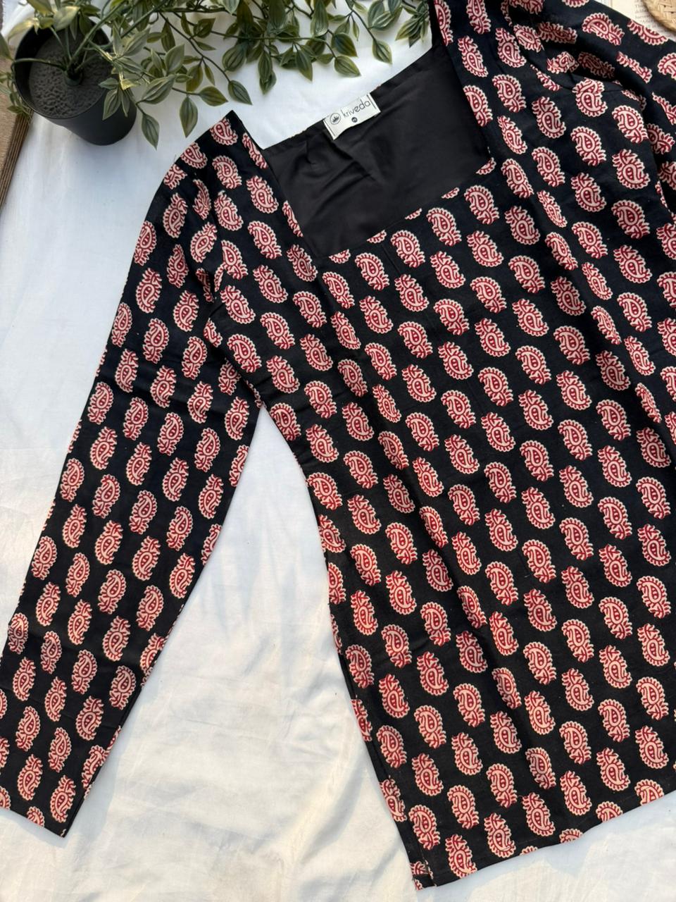 Arika Full Sleeve Kurti