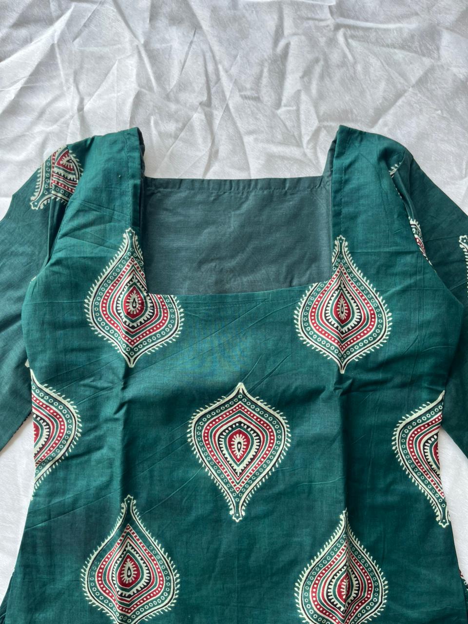Gulzar Kurti