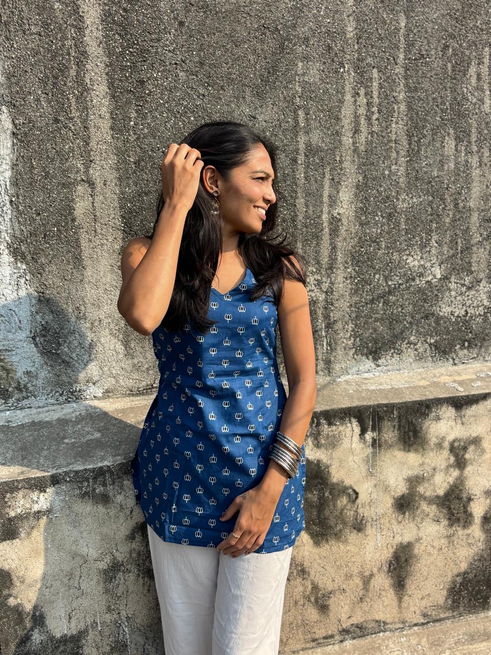 Krishna Sleeveless Kurti
